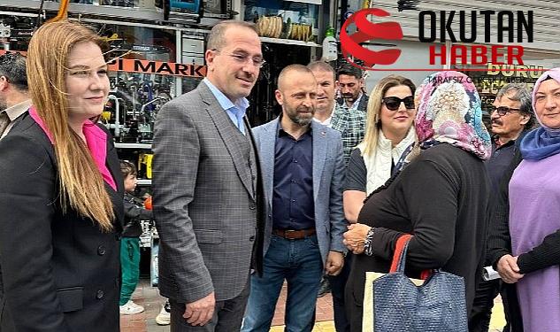 AK Parti İzmir Milletvekili Kırkpınar, Aliağa’da vatandaşları telefonla arayarak Cumhurbaşkanı Erdoğan’ın katılacağı mitinge davet etti