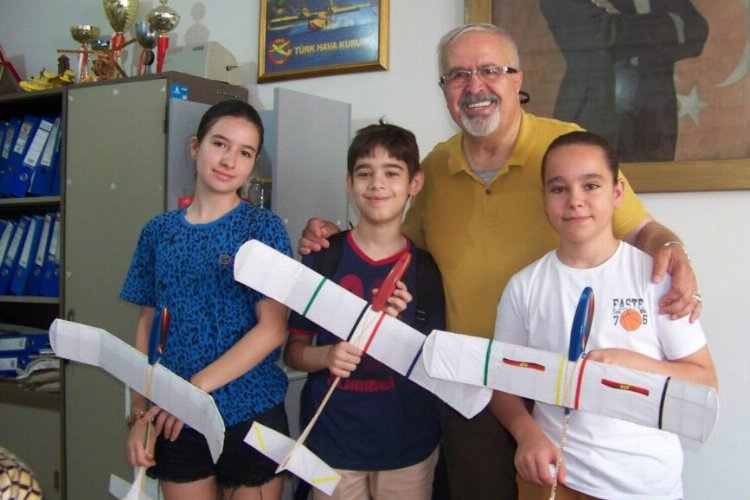 Edirne Keşan’da THK’nın model uçak kurslarına ilgi