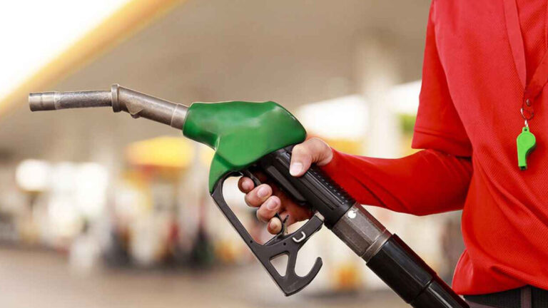AKARYAKITTA DEV ZAM | Mazota zam mı geliyor? 20 Temmuz benzin, motorin ve LPG ne kadar oldu?