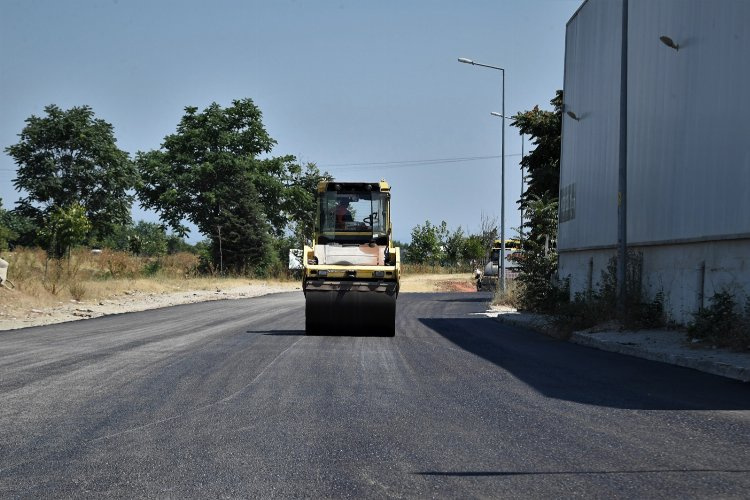 Bursa Osmangazi’de asfalt çalışmaları hız kesmiyor