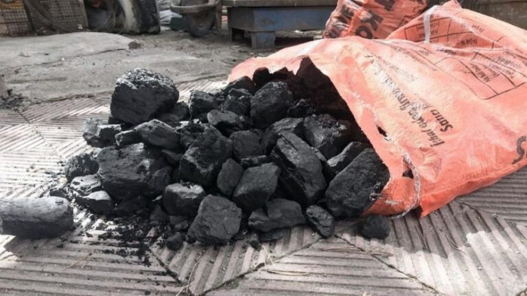 2023 İzmir güncel kömür fiyatları? İzmir’de kömürün torbası kaç TL.? Odunun çuvalı ne kadar? Tahta parçası kaç para?