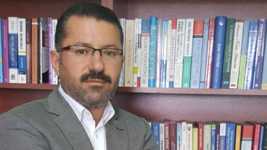 Fatih Kırışık Kimdir? Karabük Üniversitesi’nin Yeni Rektörü Prof. Dr. Fatih Kırışık Yaşı, Nereli ve Hayatı Hakkında Bilinmesi Gerekenler