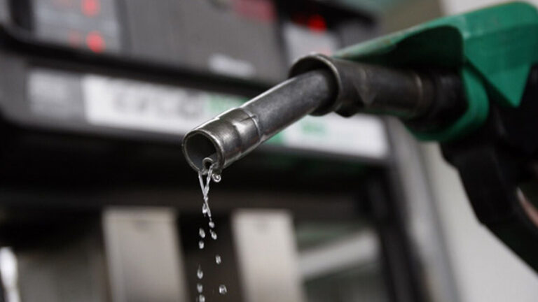 40 TL’yi aştı! İşte 13 Eylül Çarşamba benzin, motorin ve LPG fiyatları…