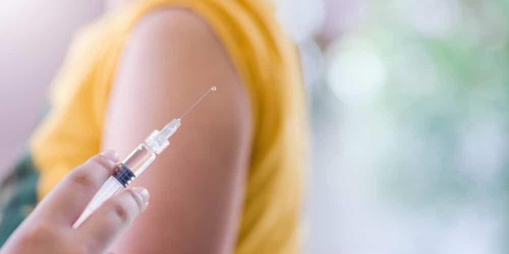 Grip Aşısı ve Zatürre Aşısı Nedir, COVID-19'dan Korur mu? - Mapfre Blog