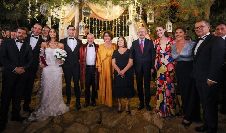 Kemal Kılıçdaroğlu, Tunç Soyer’in kızının nikah şahitliğini yaptı