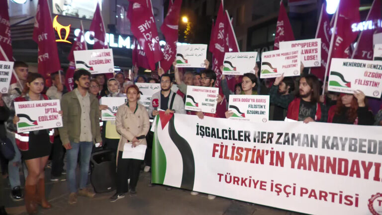 TİP İzmir, İsrail’i protesto etti: Kınama mesajları yayımlamak ikiyüzlülüktür