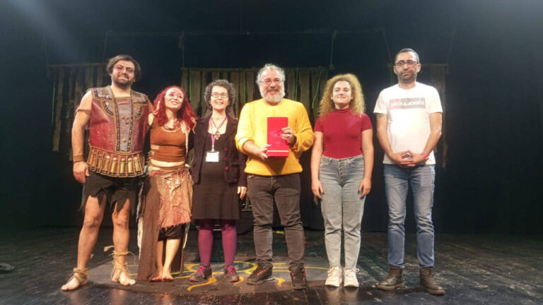 İzmir Tiyatro Festivali’nde sanat dolu günler devam ediyor
