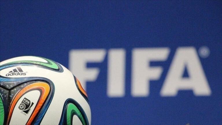 FIFA’dan “hakemsiz futbol olmaz” mesajı
