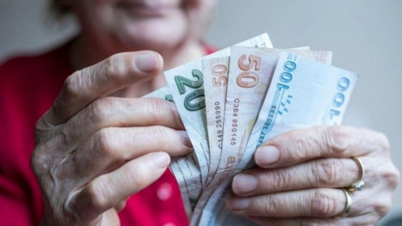 Hangi Emeklilerin Maaşlarından 3 Bin 286 Lira Kesilecek?