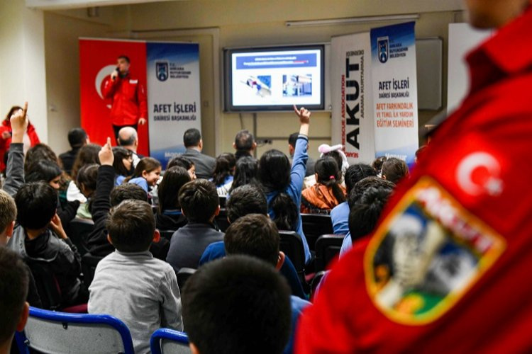 Ankara Büyükşehir’den afet eğitim semineri