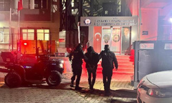 İzmir'de nefes kesen dakikalar: ATV'li polisler yakaladı
