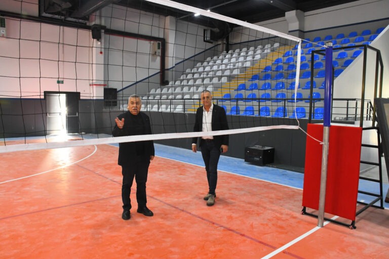 Torbalı’da spor salonu yarın açılıyor