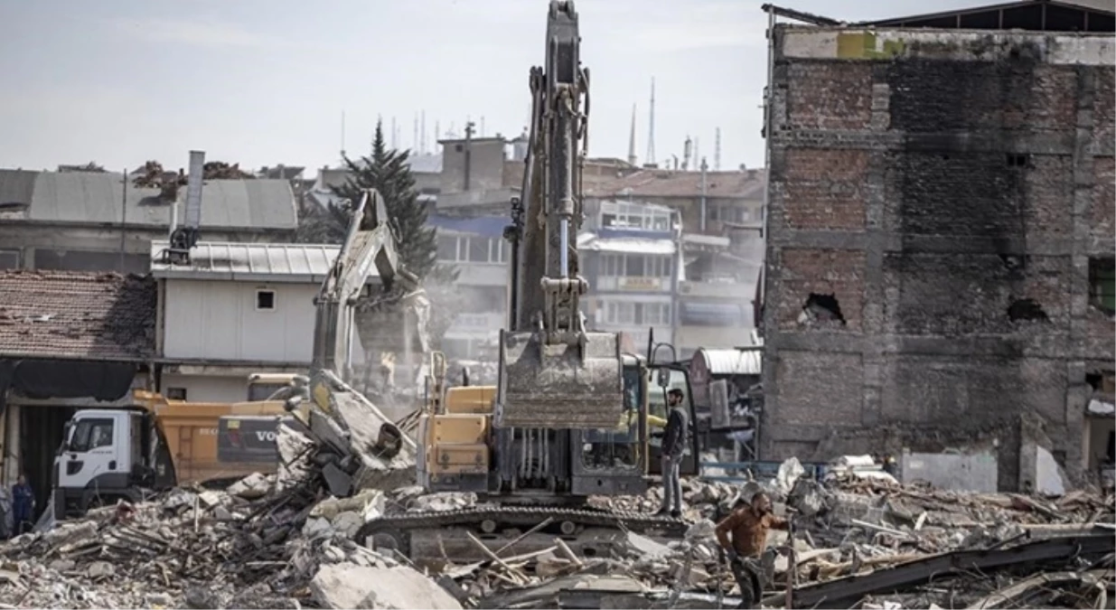 Malatya 6 Şubat deprem anı görüntüleri VİDEO izle!