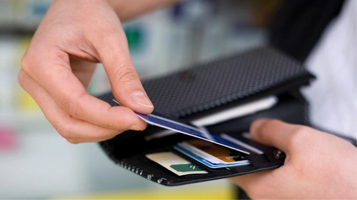 Kredi kartından nakit avans çekim faizi yüzde 5’e çıkarıldı